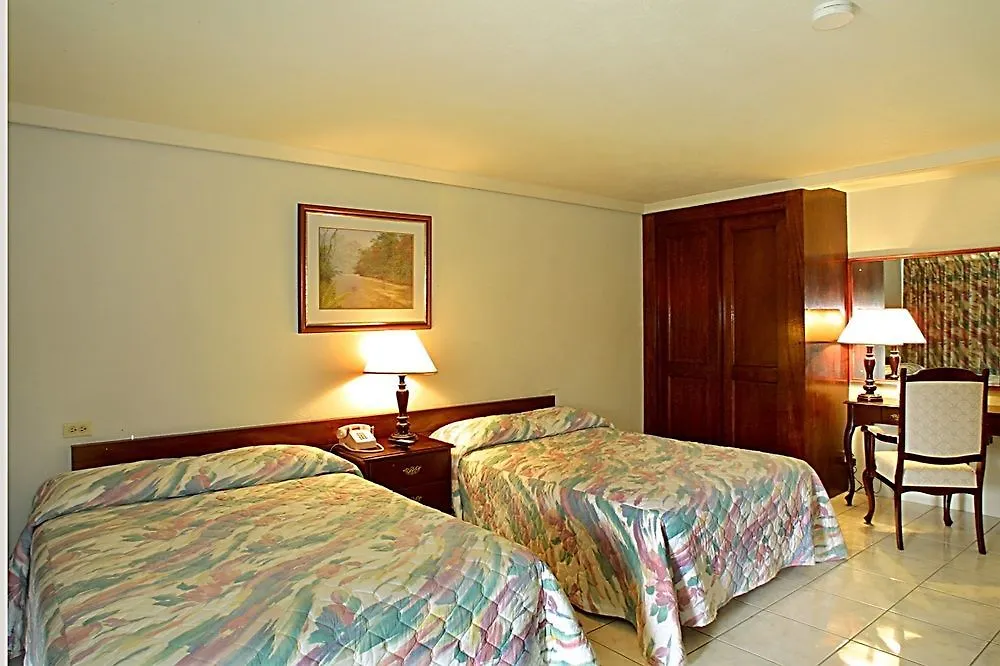 Mount Irvine Bay Resort Scarborough Hotel